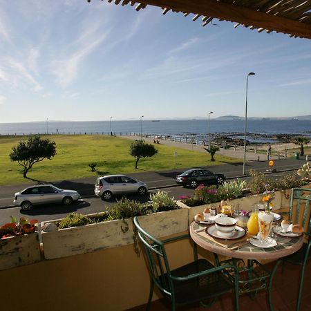 Dolphin Inn Guesthouse Cape Town Exterior foto