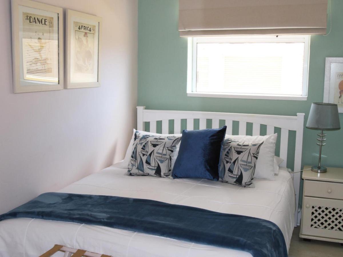 Dolphin Inn Guesthouse Cape Town Exterior foto