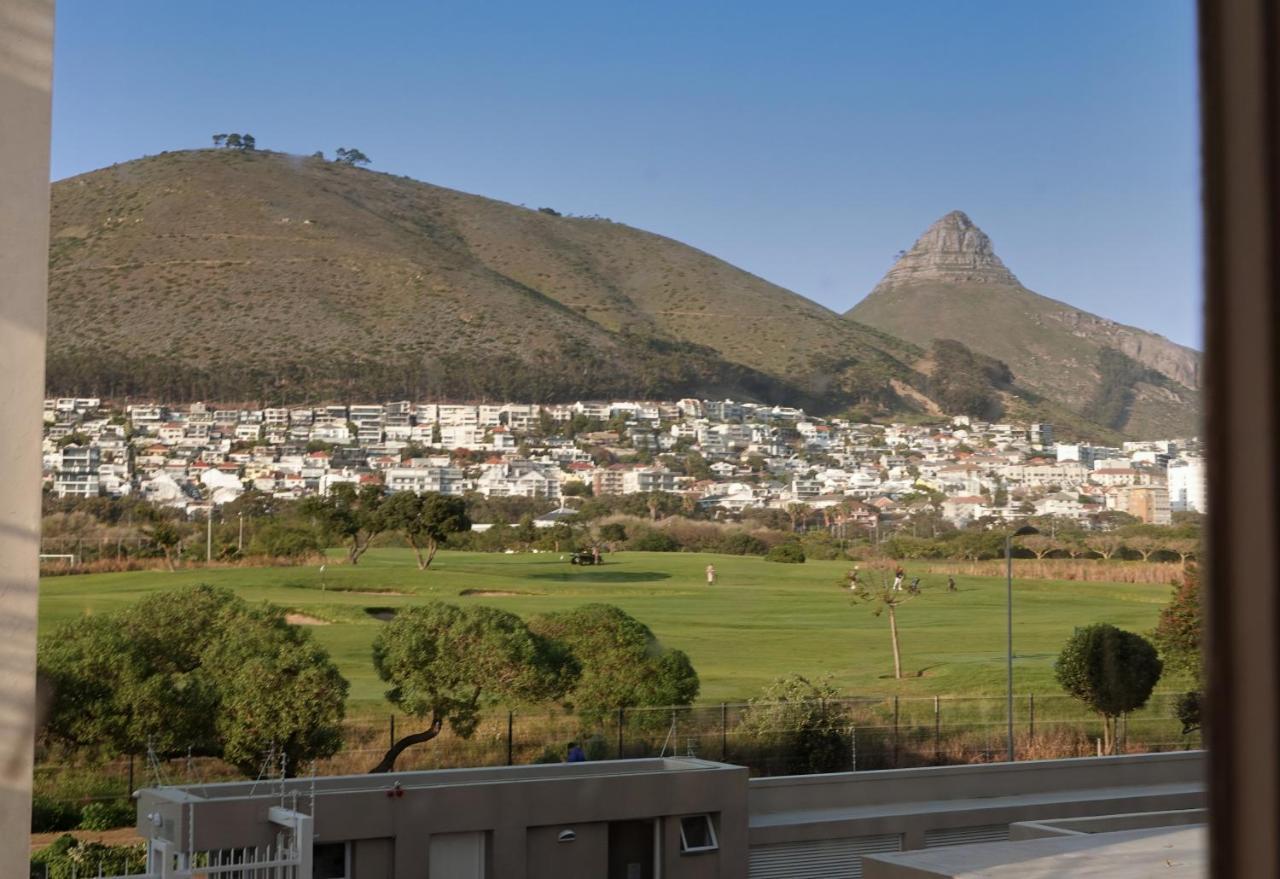 Dolphin Inn Guesthouse Cape Town Exterior foto